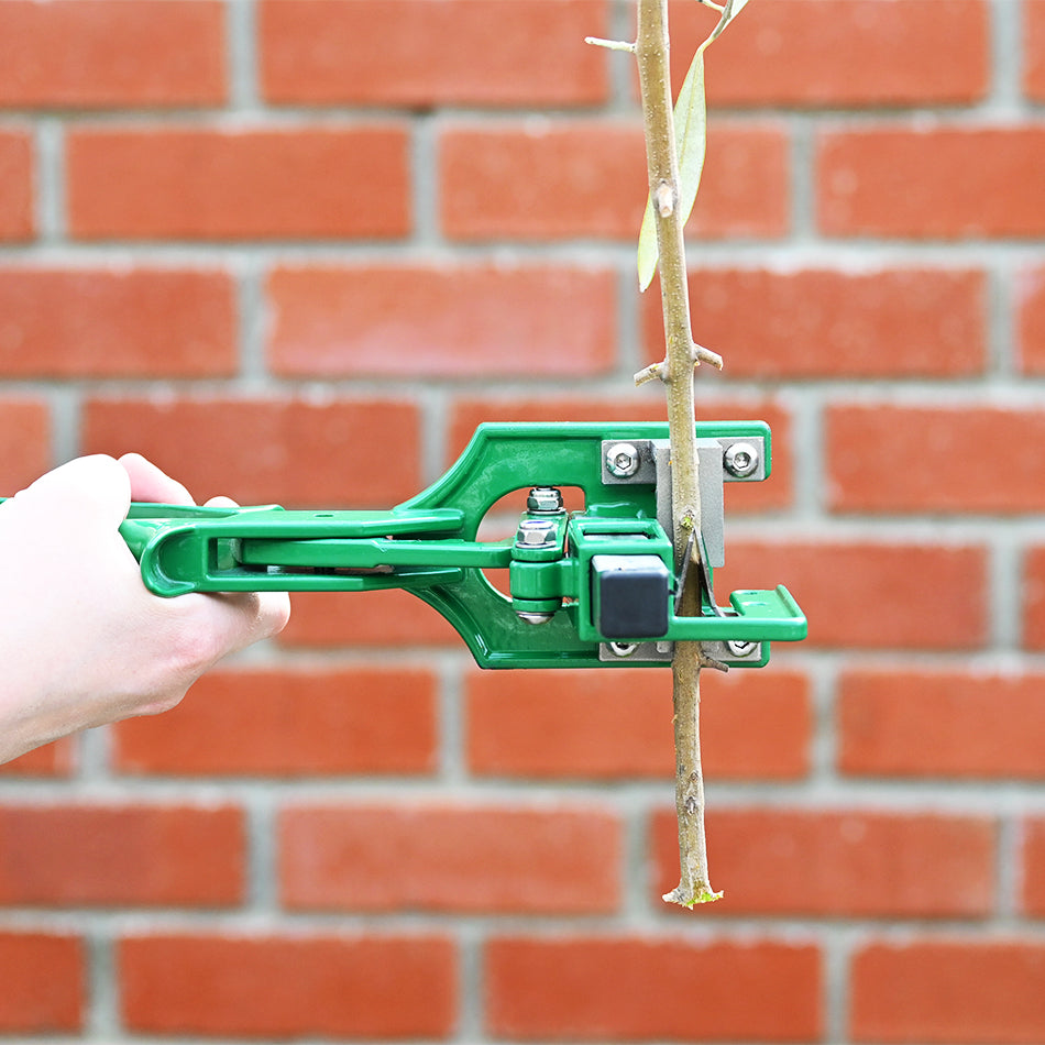 Pro-Grafter Handheld Grafting Tool - Plastrip